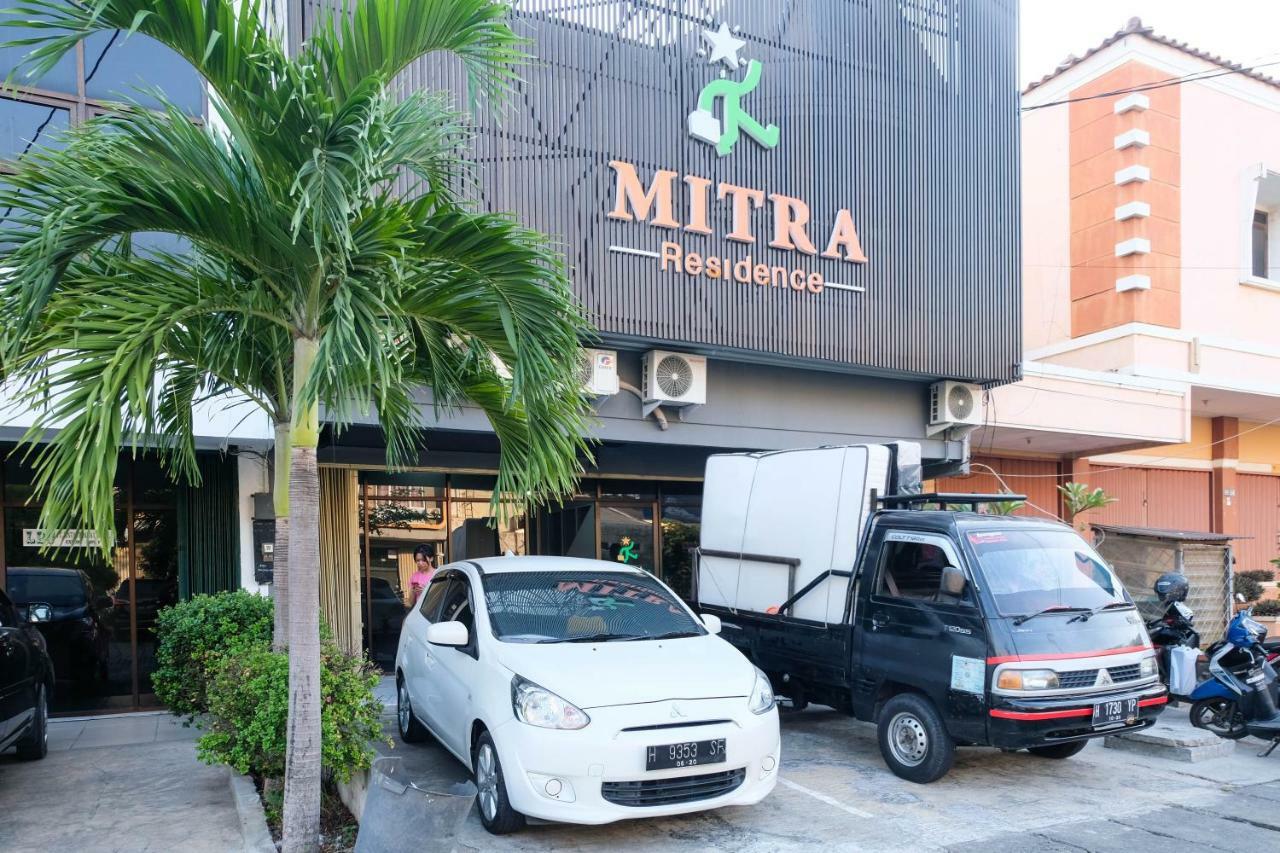 Reddoorz Near Ahmad Yani Airport 3 Hotel Semarang Buitenkant foto
